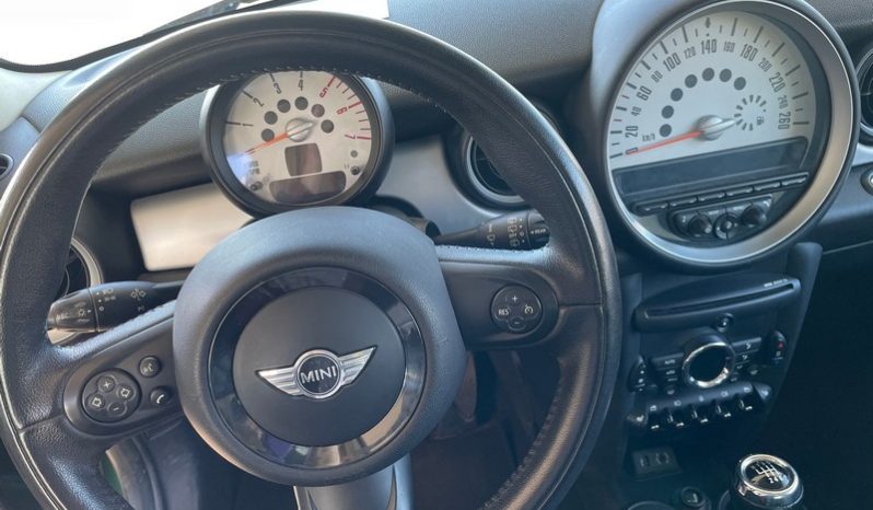 MINI COOPER D pieno